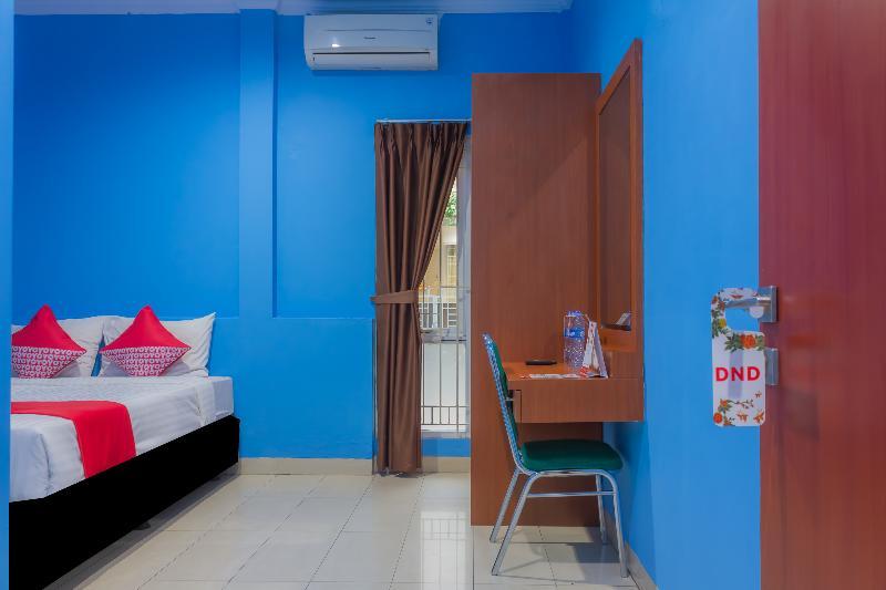 Oyo 911 Tebet Hotel Jakarta