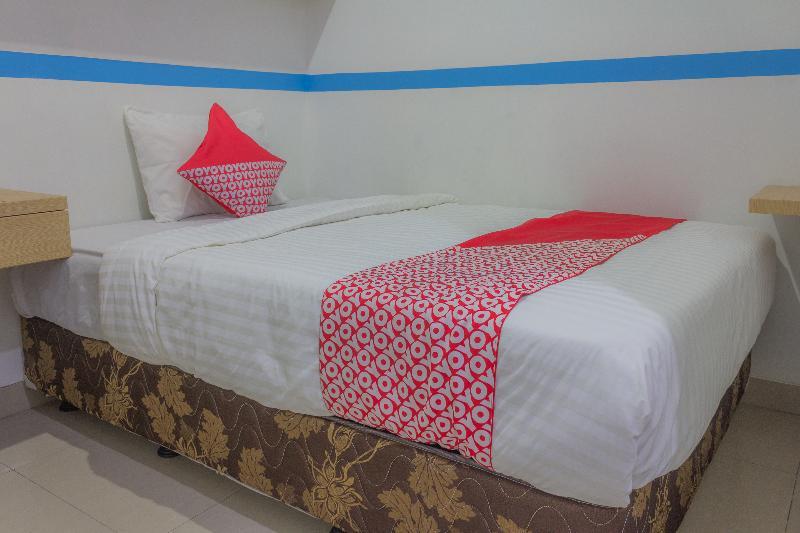 Hotel Oyo 911 Tebet Jakarta